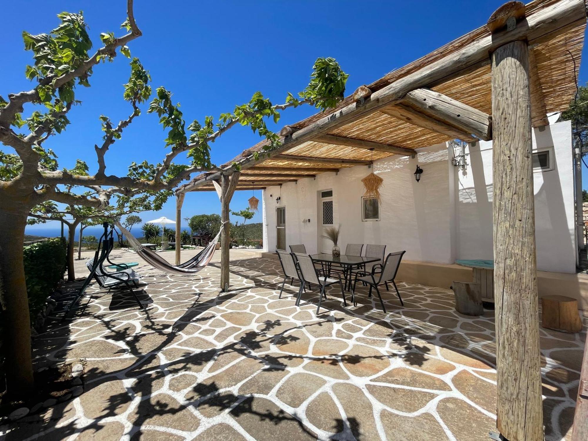 Cantera House, Kalokairines Kit * Limnaria (Kythira)